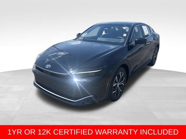 Used 2024 Toyota Crown AWD/4WD image 1