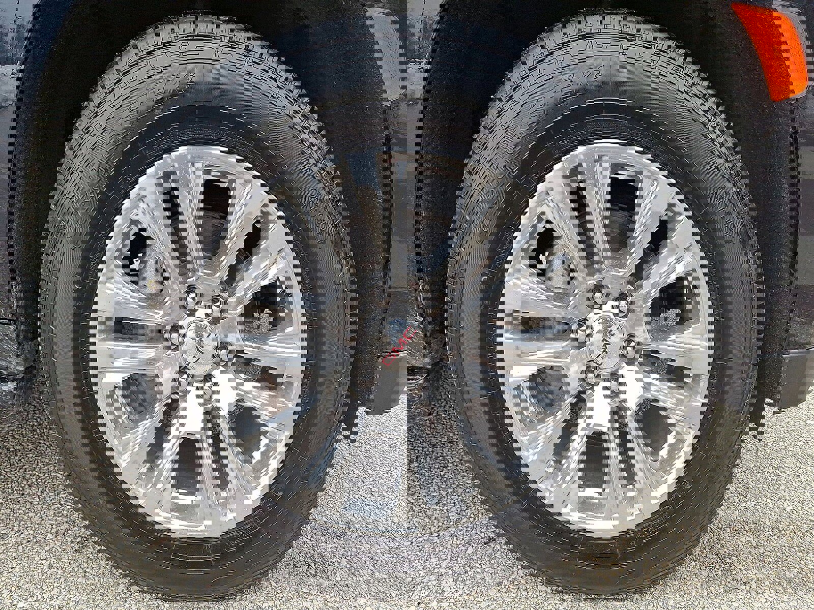 Certified 2023 GMC Yukon Denali image 27