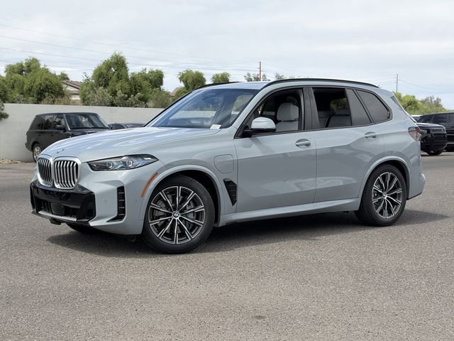 New 2026 BMW X5 xDrive50e w/ M Sport Package AWD/4WD video 2