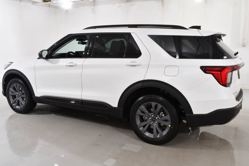 New 2026 Ford Explorer Active image 15