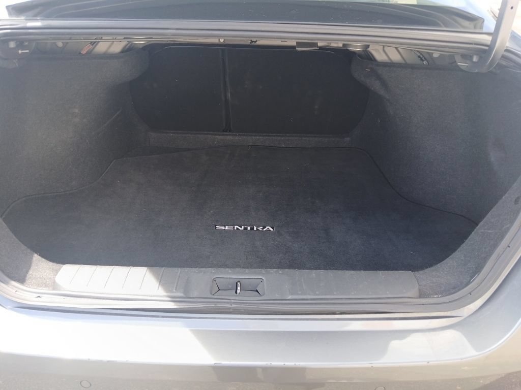 Used 2023 Nissan Sentra SV FWD image 6