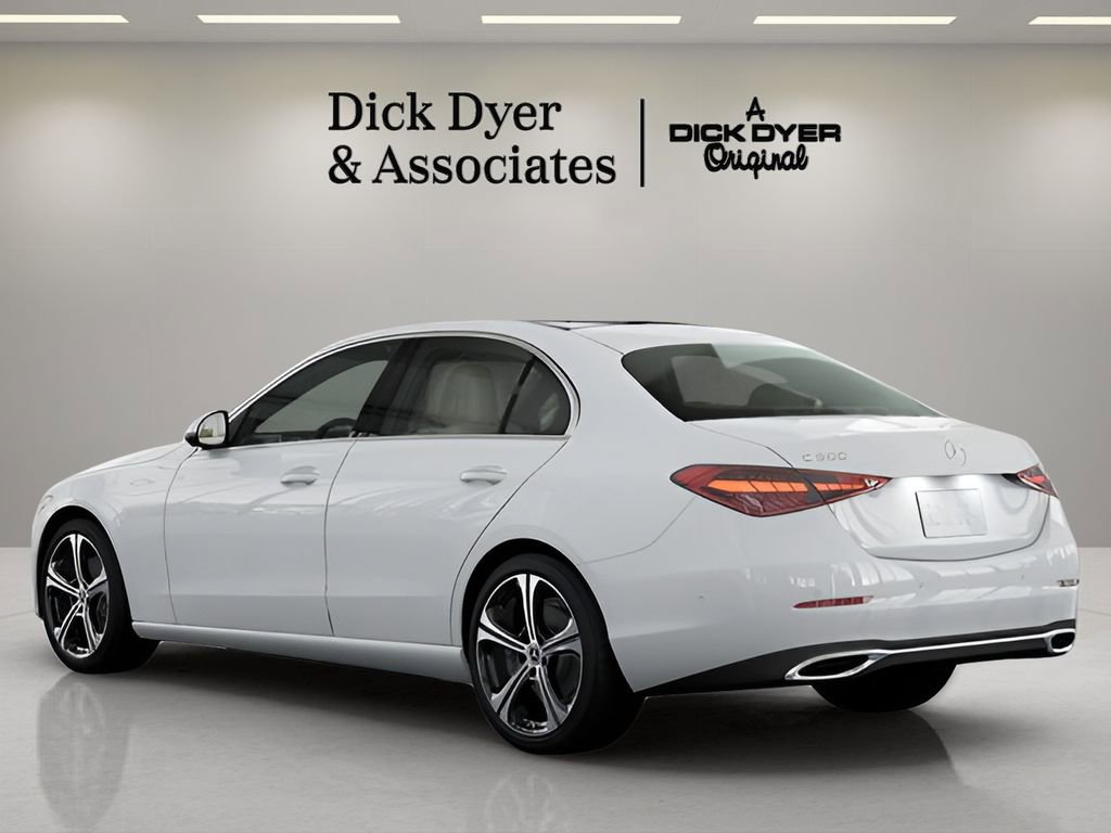 Used 2025 Mercedes-Benz C 300 Sedan image 18