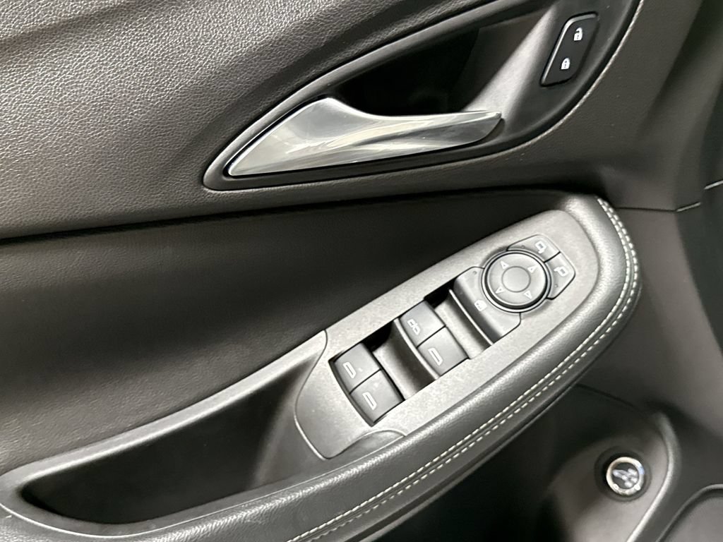 Used 2020 Buick Encore GX Select FWD image 20