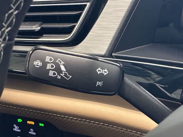 Used 2026 Volkswagen Atlas Cross Sport SE FWD image 27