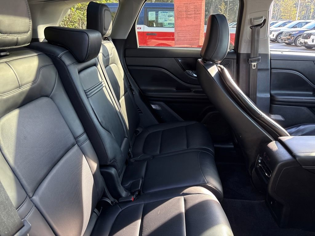 Used 2021 Lincoln Corsair AWD w/ Premium Package image 31