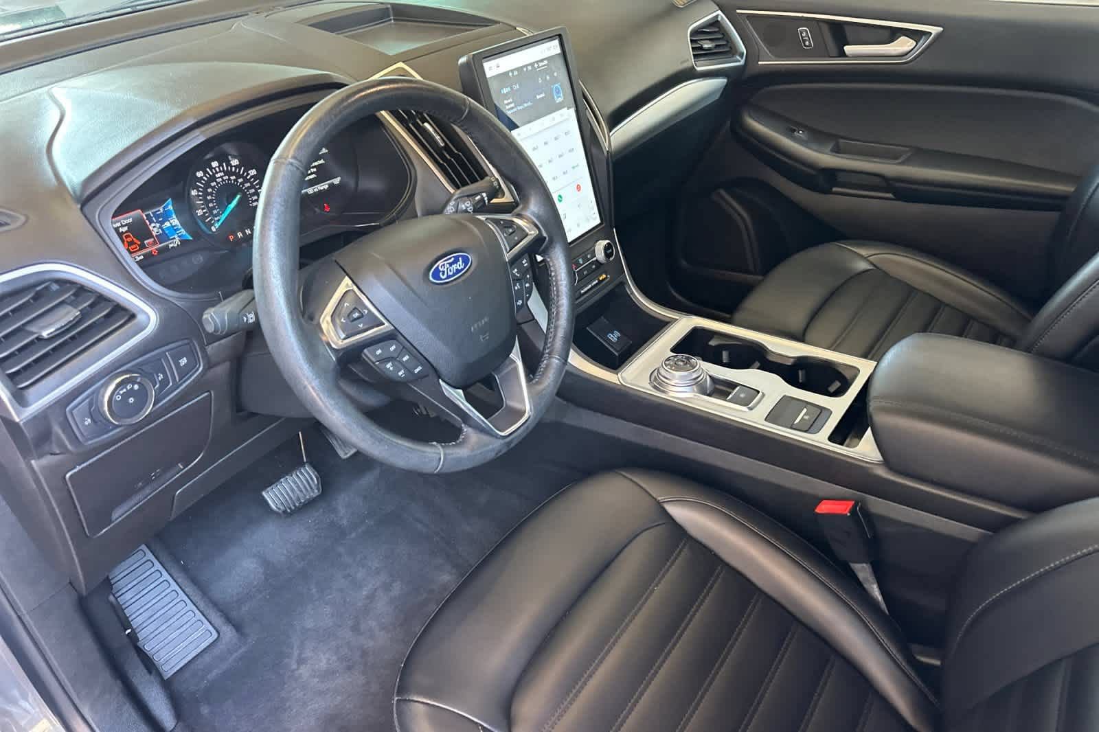 Used 2022 Ford Edge SEL AWD/4WD image 12