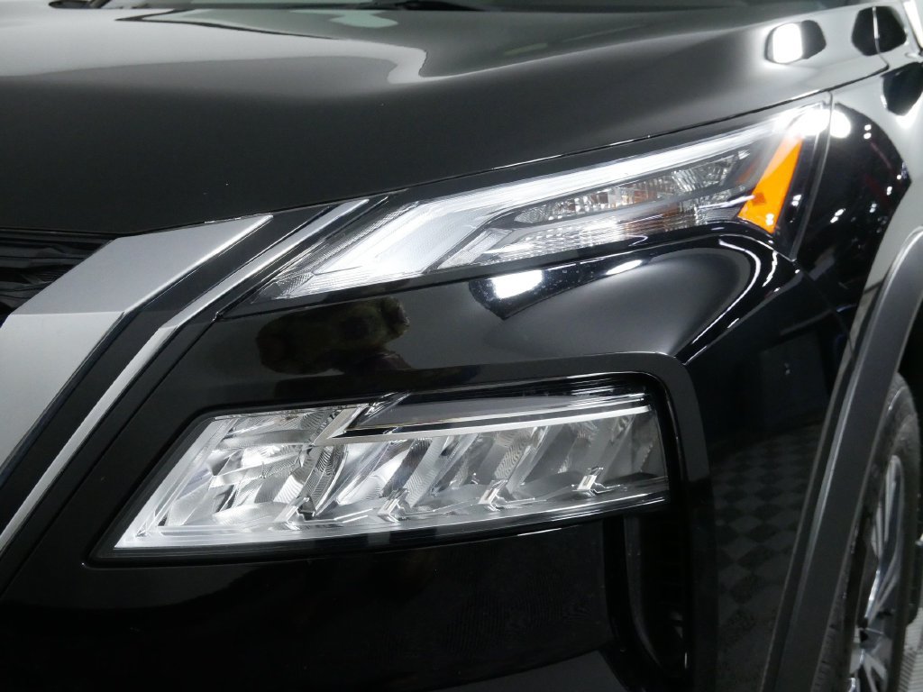 Used 2023 Nissan Rogue SV w/ SV Premium B Package AWD/4WD image 14
