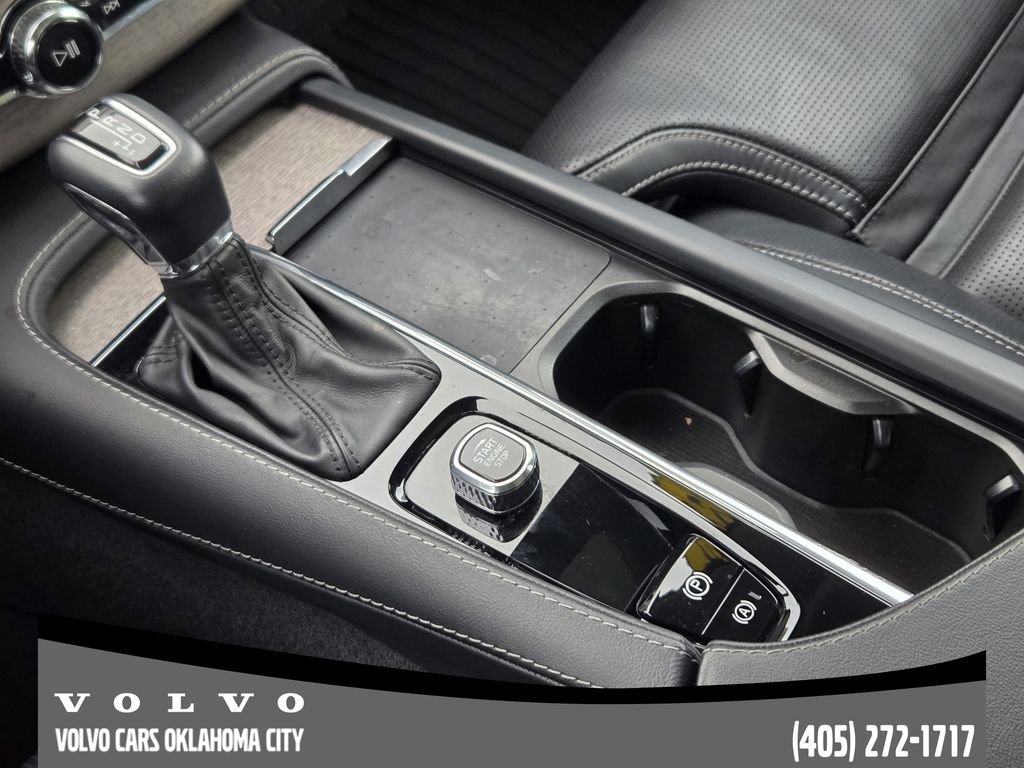 Certified 2022 Volvo XC90 T6 Inscription w/ Advanced Package image 19