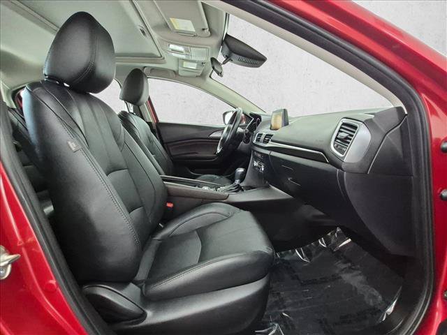 Used 2018 MAZDA MAZDA3 Grand Touring FWD image 25
