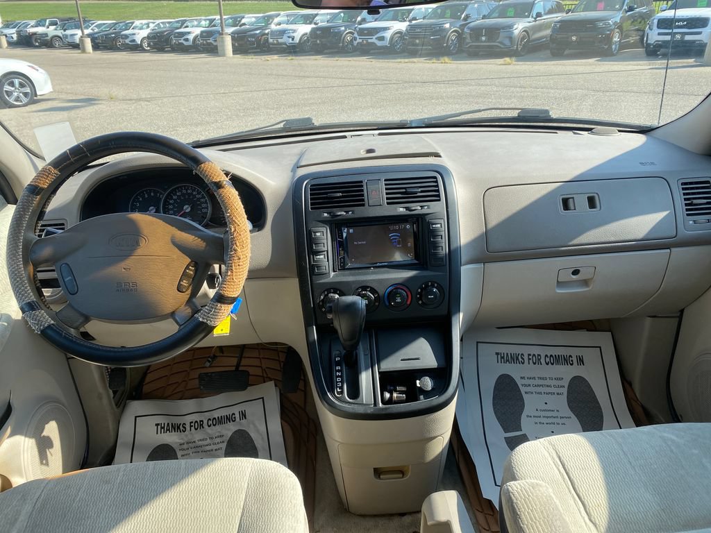Used 2005 Kia Sedona FWD image 13