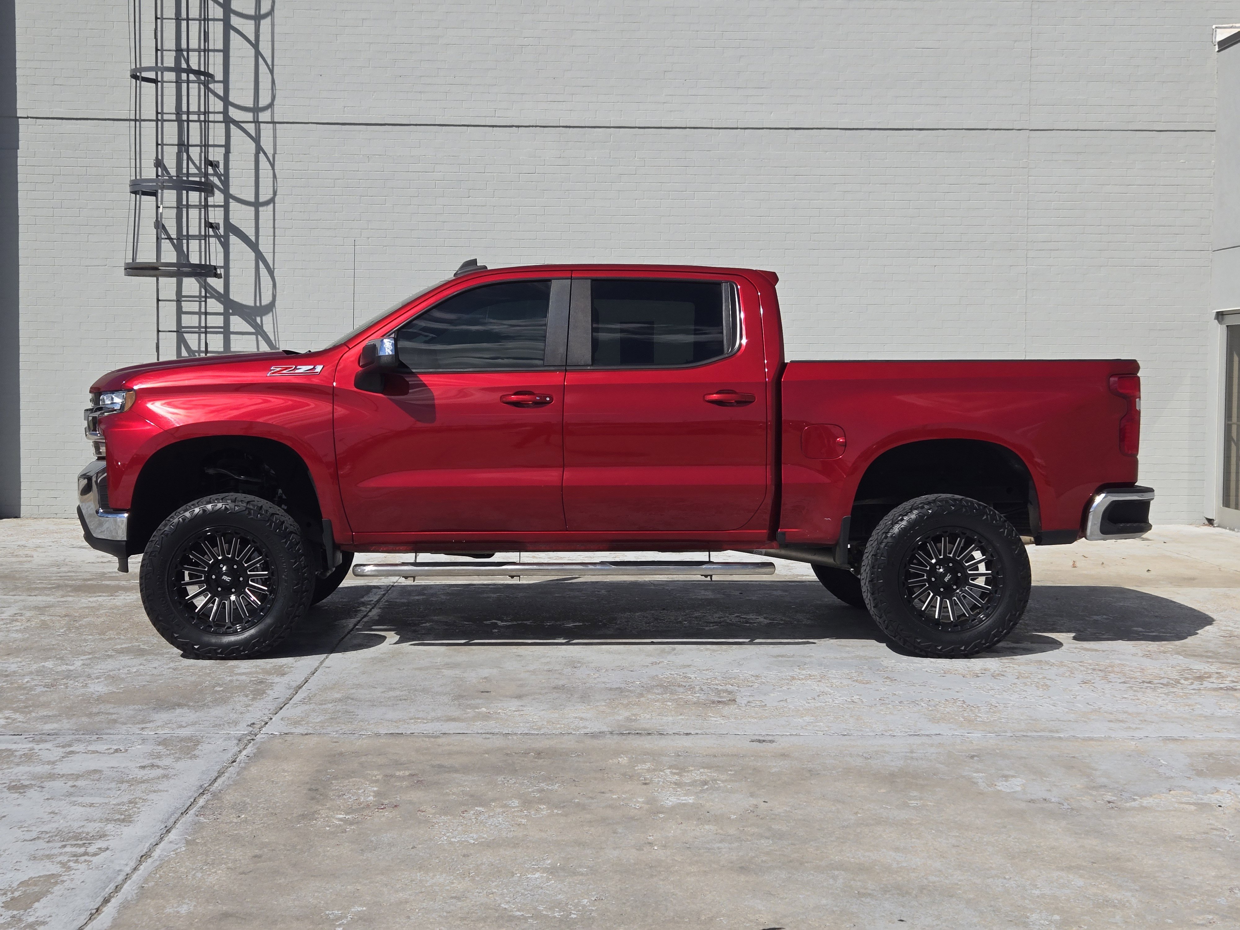 Used 2021 Chevrolet Silverado 1500 LT w/ Texas Edition Plus image 5