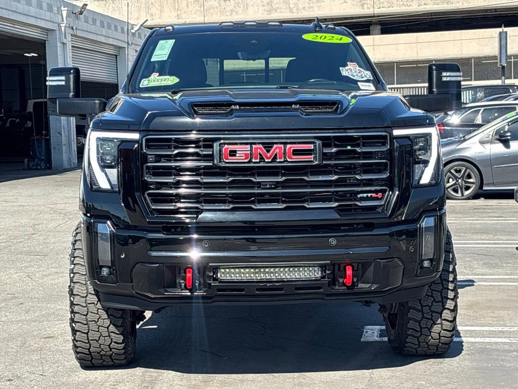 Used 2024 GMC Sierra 3500 AT4 w/ AT4 Premium Plus Package image 14
