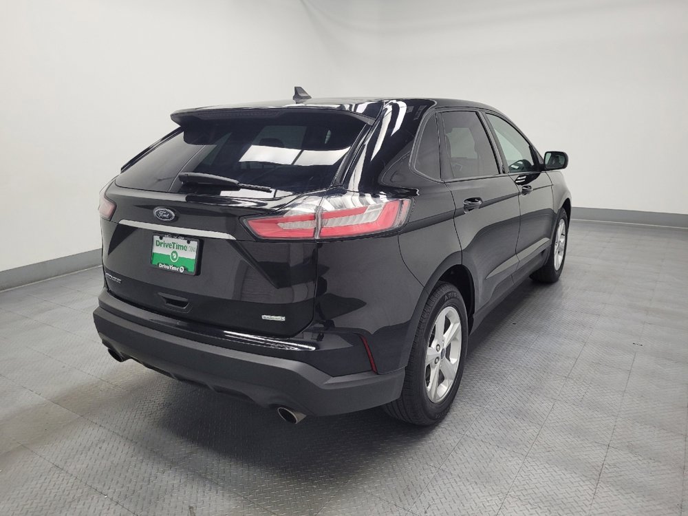Used 2020 Ford Edge SE image 9