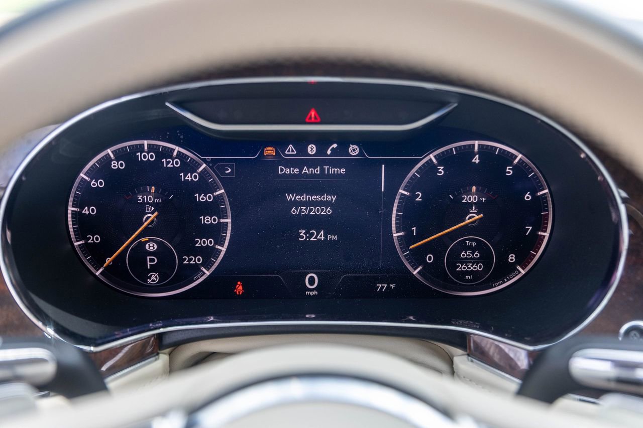 Used 2022 Bentley Continental GT AWD/4WD image 31