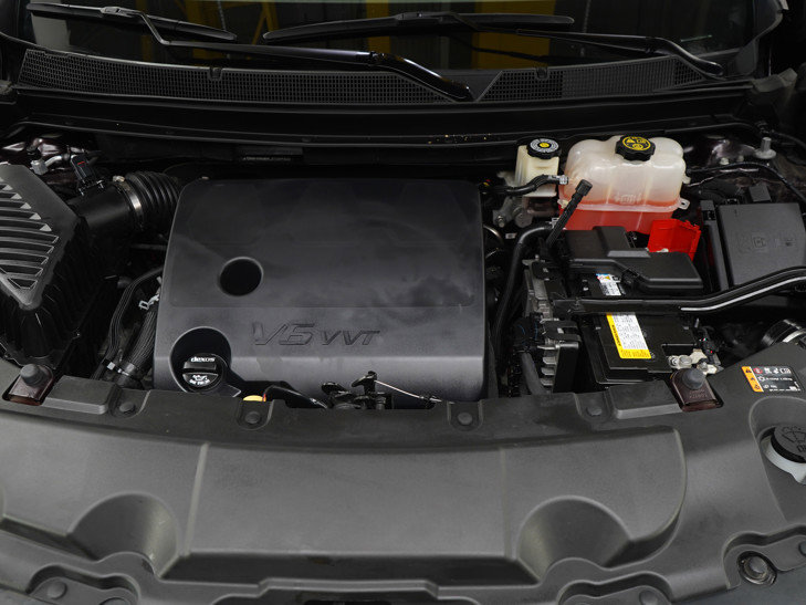 Used 2020 Chevrolet Traverse Premier AWD/4WD image 36