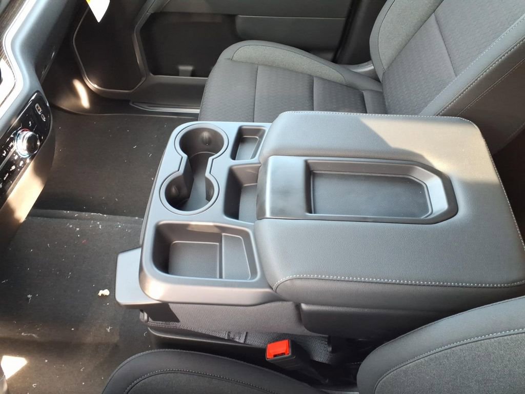 New 2026 GMC Sierra 1500 SLE image 14