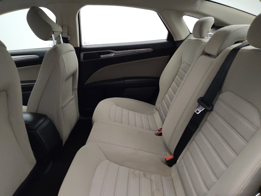 Used 2020 Ford Fusion S FWD image 18