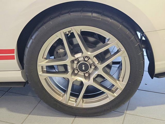 Used 2014 Ford Mustang Shelby GT500 RWD image 11