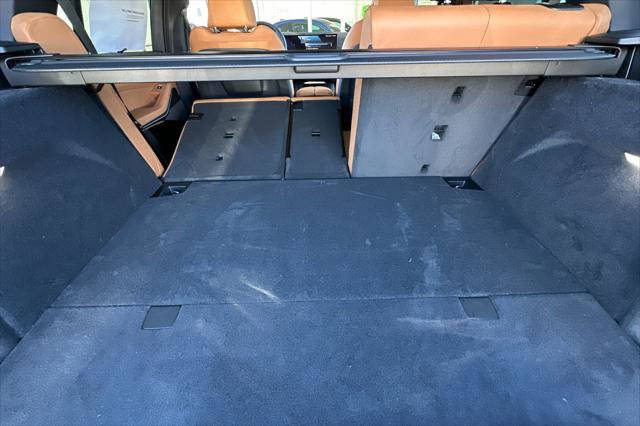 New 2026 BMW X5 xDrive50e w/ Executive Package AWD/4WD image 14