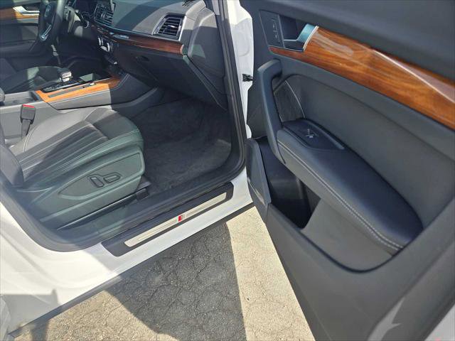 Used 2023 Audi Q5 2.0T Premium Plus w/ Premium Plus Package AWD/4WD image 10