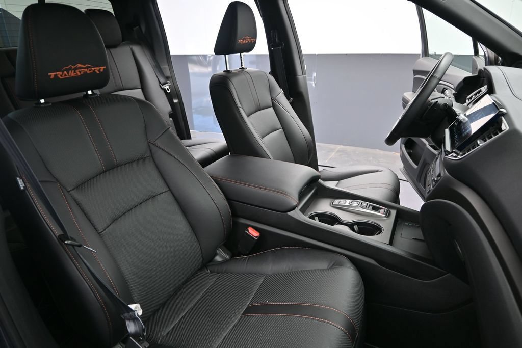 Certified 2025 Honda Ridgeline TrailSport image 31