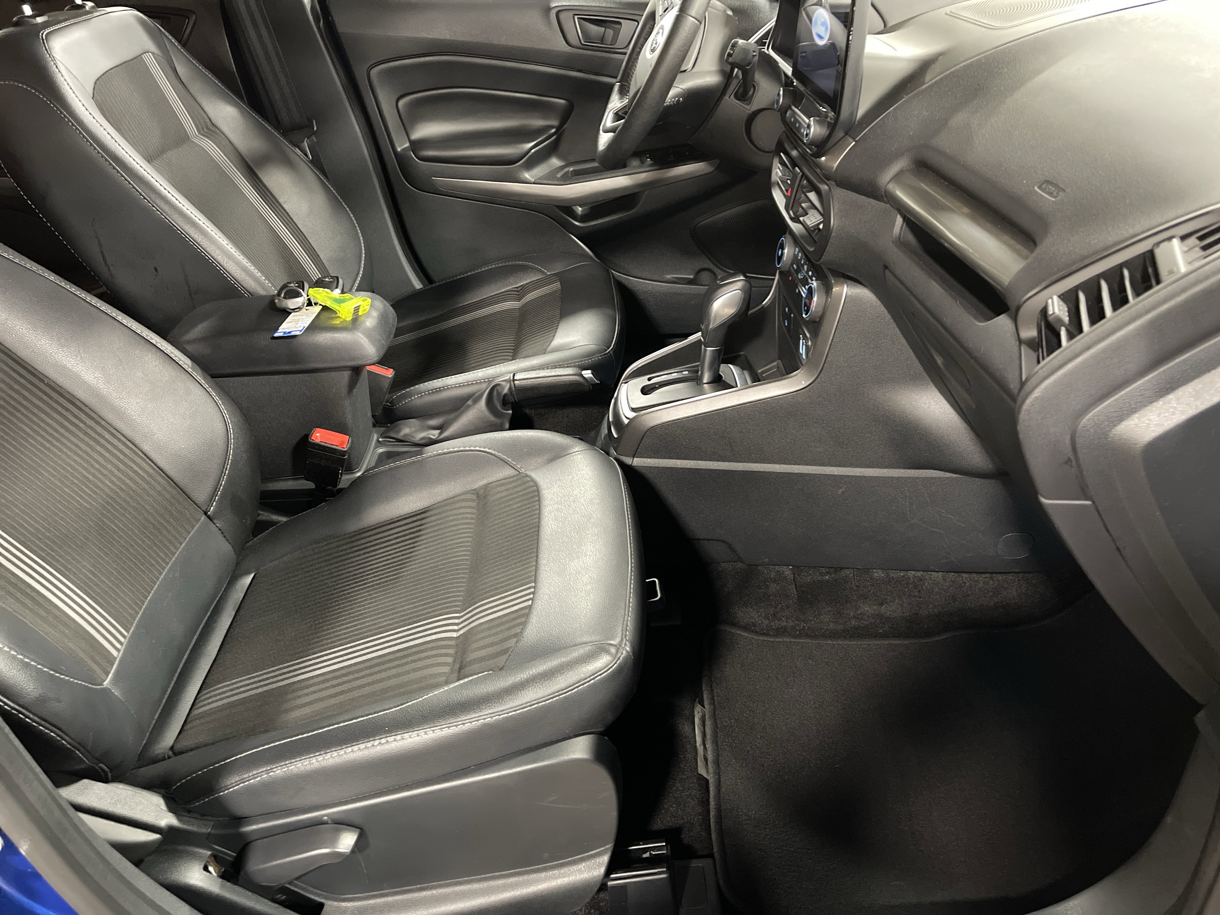 Used 2022 Ford EcoSport SES image 14