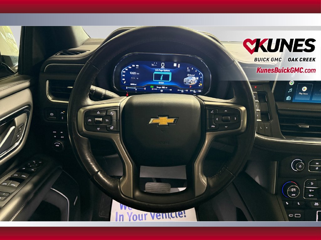 Used 2022 Chevrolet Suburban LT w/ Luxury Package AWD/4WD image 15