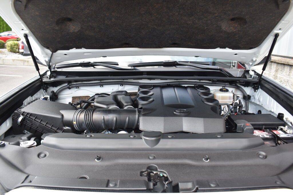 Certified 2019 Toyota 4Runner TRD Pro AWD/4WD image 27