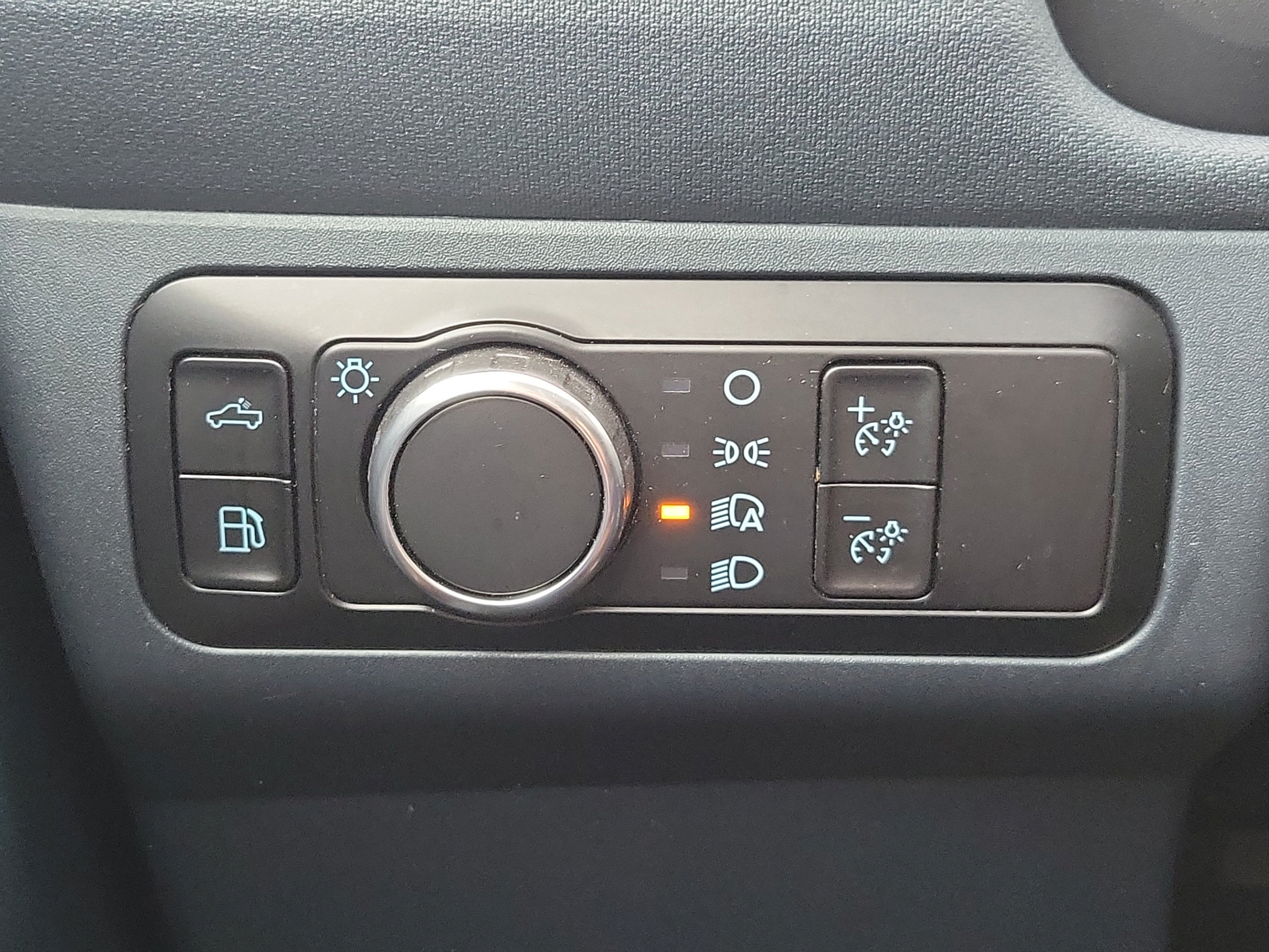 Certified 2023 Ford Maverick Lariat w/ Lariat Luxury Package FWD image 26