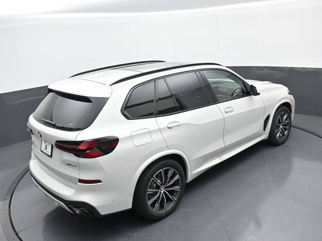 New 2026 BMW X5 xDrive40i w/ M Sport Package AWD/4WD image 36