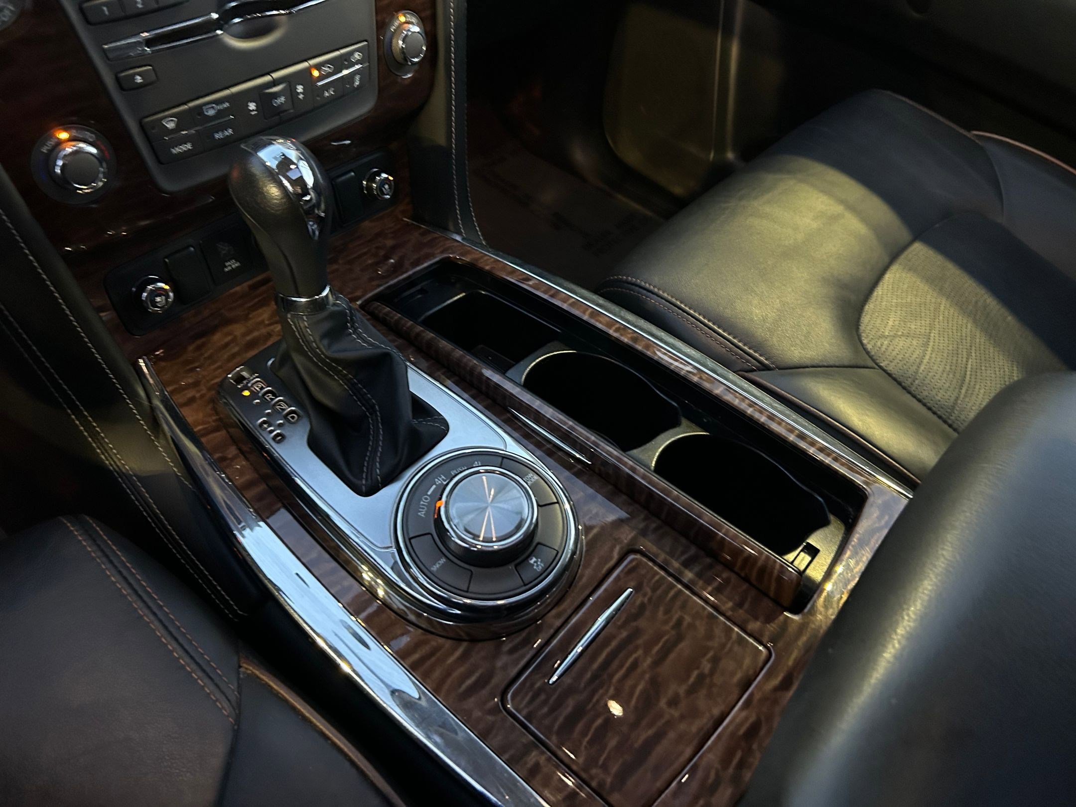 Used 2019 Nissan Armada Platinum w/ Captain's Chairs Package image 18