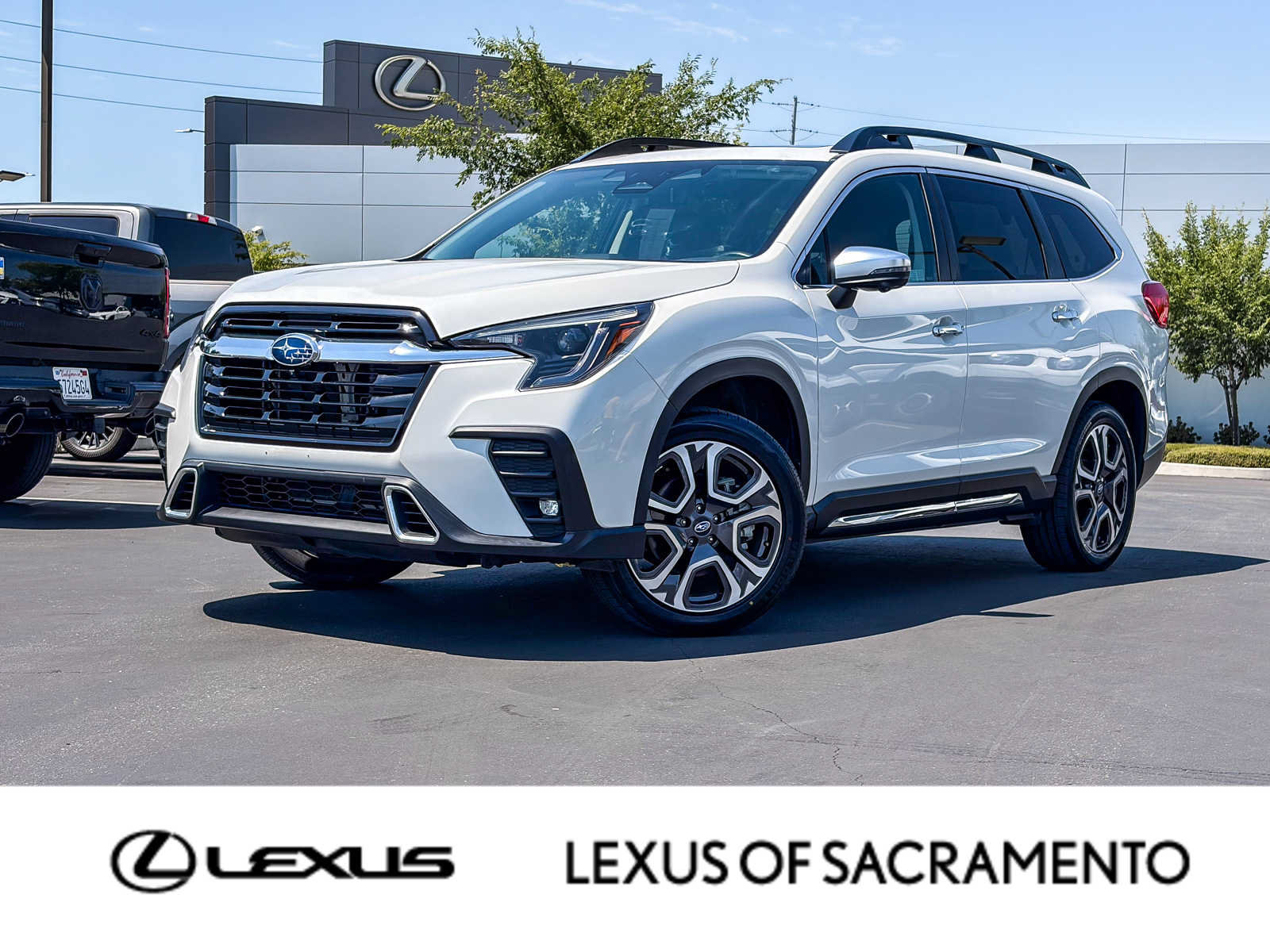 Used 2023 Subaru Ascent Touring