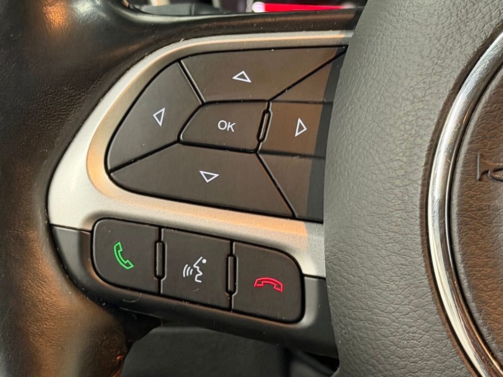 Used 2020 Jeep Compass Latitude w/ Cold Weather Group image 46