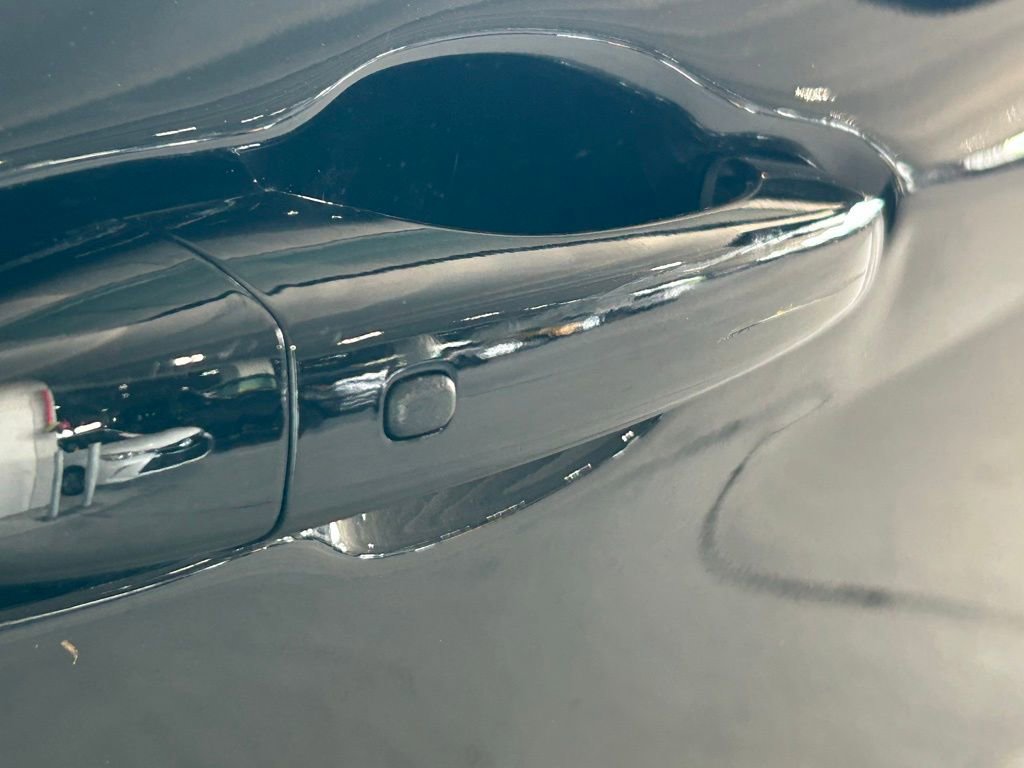 Used 2022 Jeep Compass Limited image 18