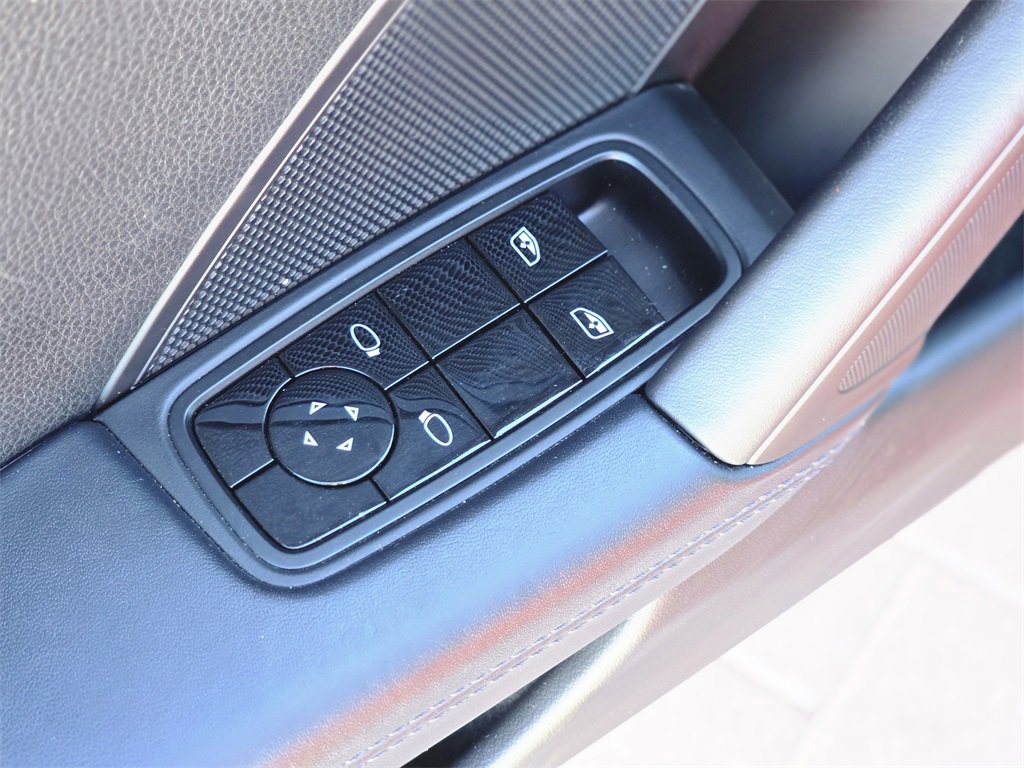 Used 2021 Porsche 911 Carrera image 12