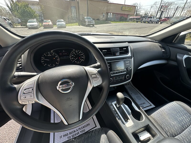 Used 2016 Nissan Altima 2.5 S w/ Power Driver Seat Package image 14