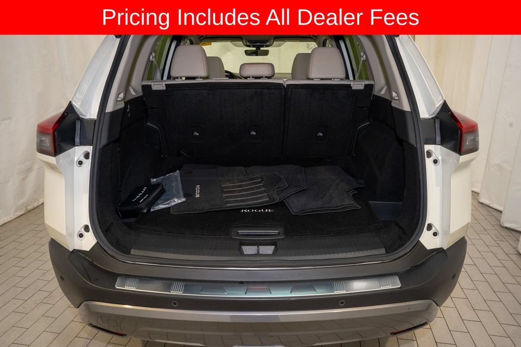 Certified 2023 Nissan Rogue SL w/ SL Premium Package FWD image 5