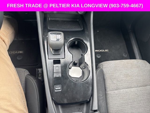 Used 2023 Nissan Rogue SV image 19