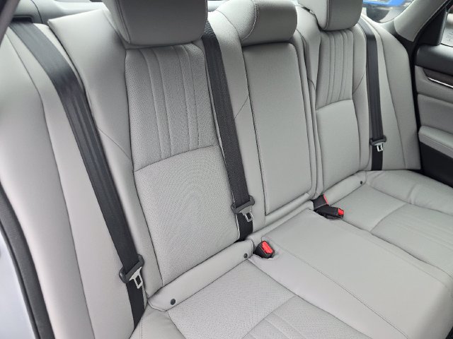Used 2018 Honda Accord Touring image 21