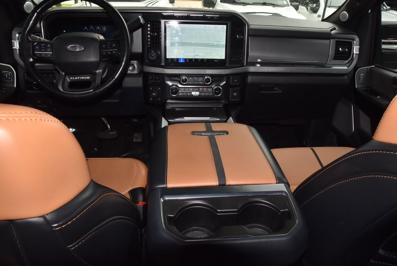 Used 2024 Ford F250 Platinum image 16