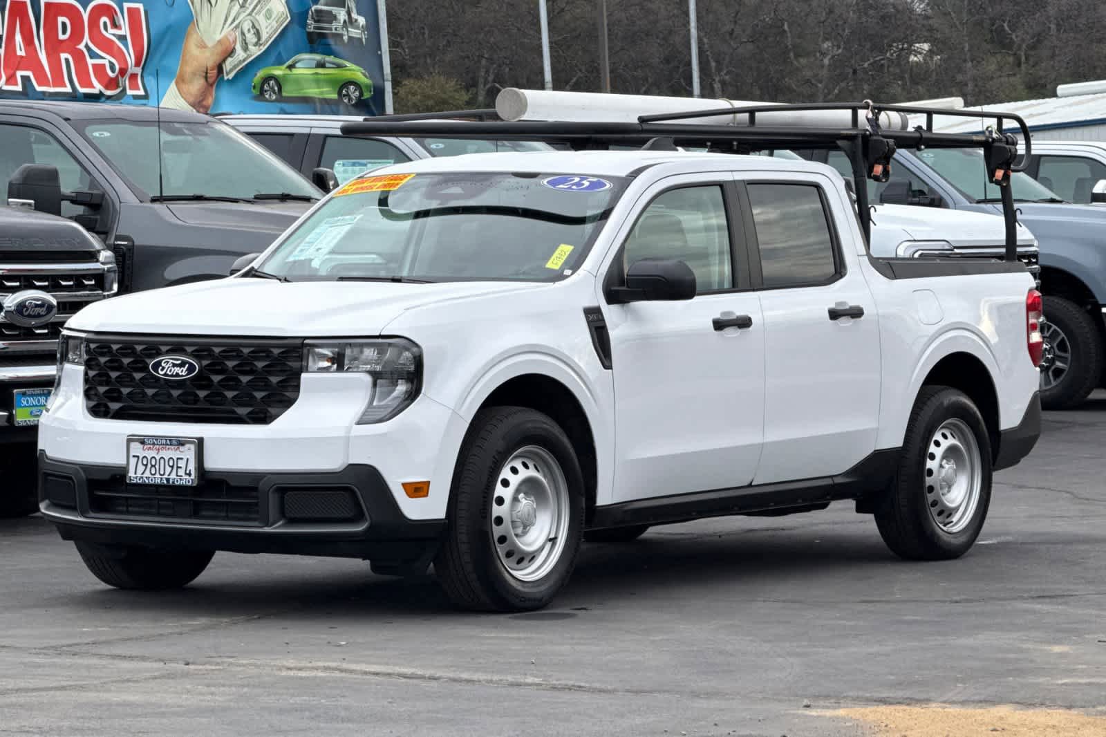 Used 2025 Ford Maverick XLT w/ Equipment Group 302A AWD/4WD image 8