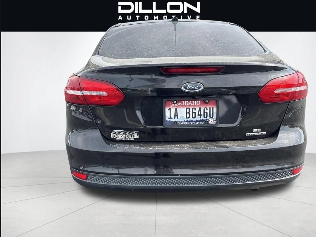 Used 2015 Ford Focus SE FWD image 6
