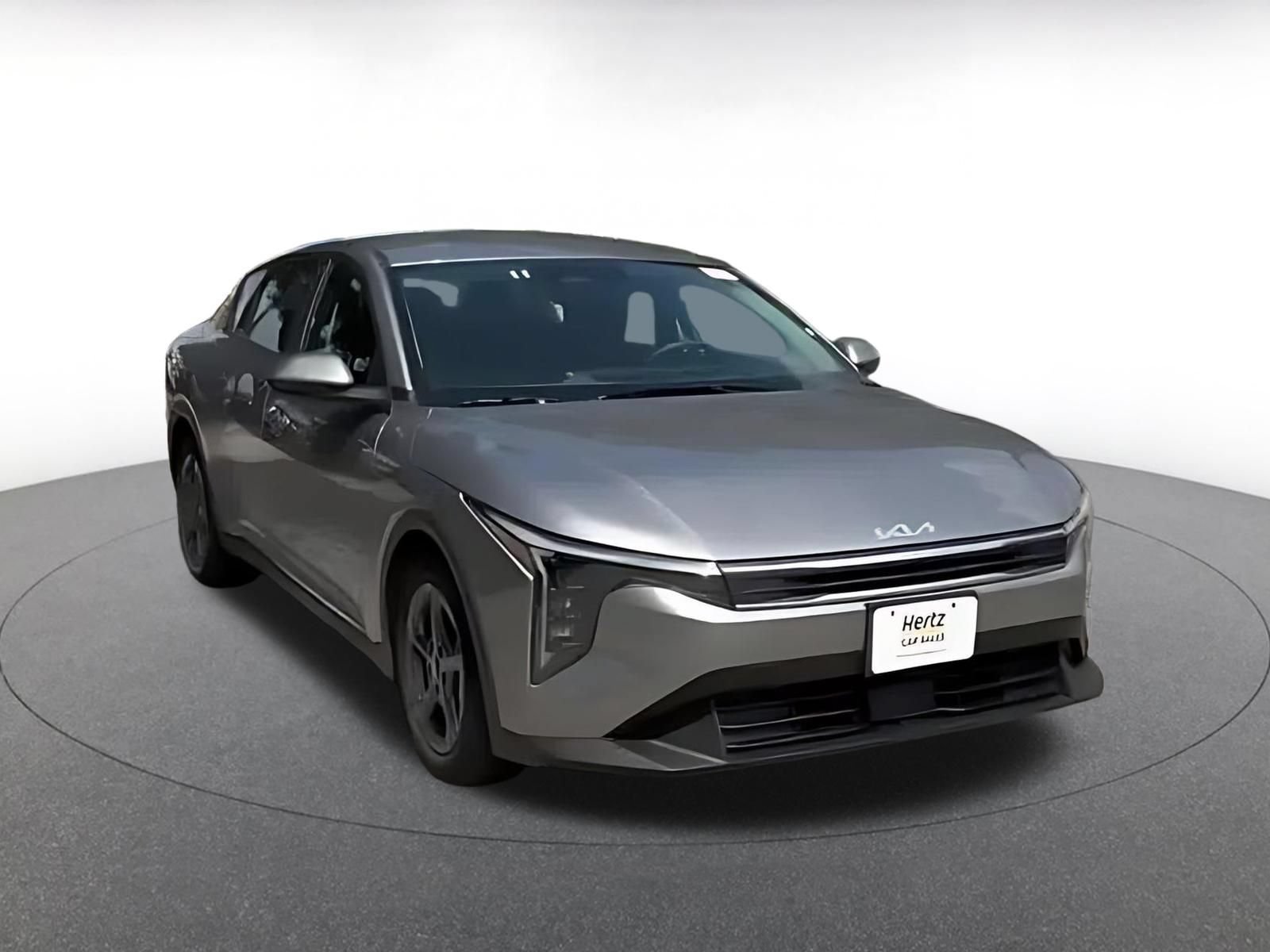 Used 2025 Kia K4 FWD image 3