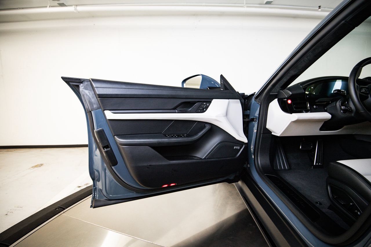 New 2026 Porsche Taycan Turbo AWD/4WD image 23