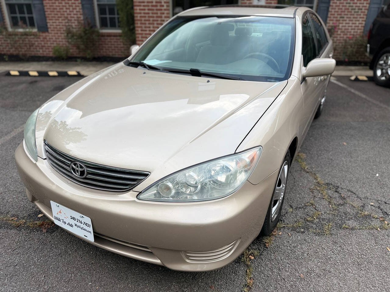 Used 2006 Toyota Camry LE FWD image 10