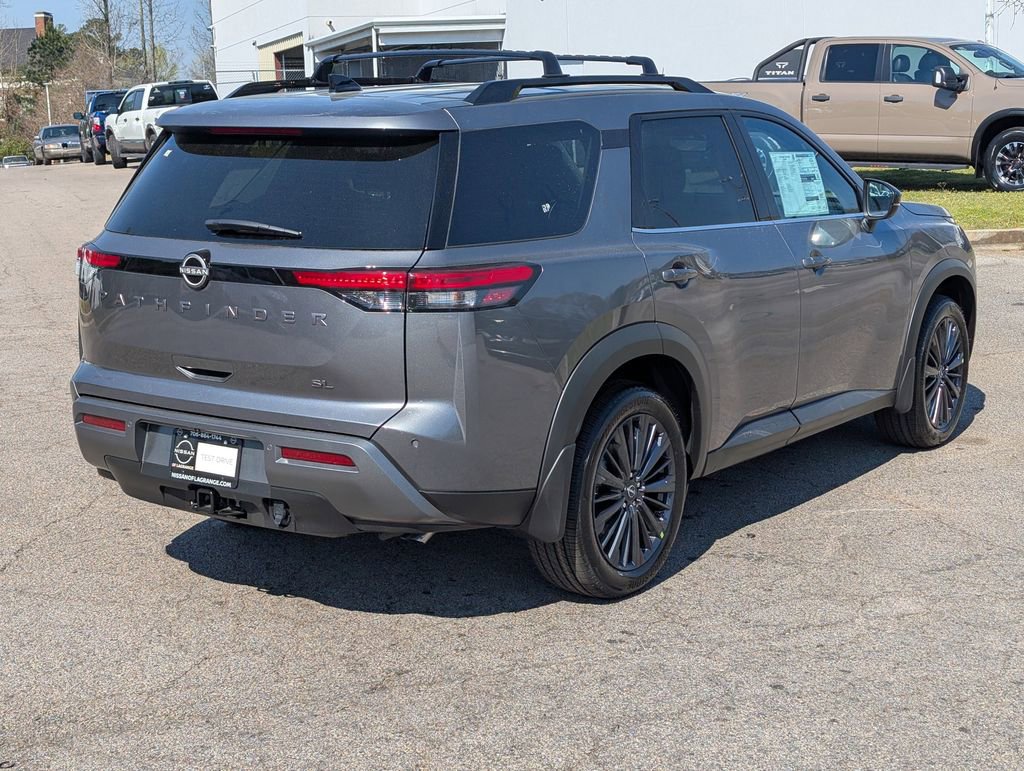New 2026 Nissan Pathfinder SL image 8