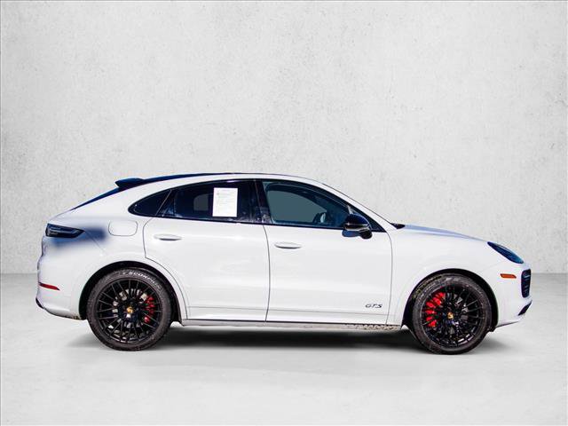Used 2022 Porsche Cayenne GTS image 4