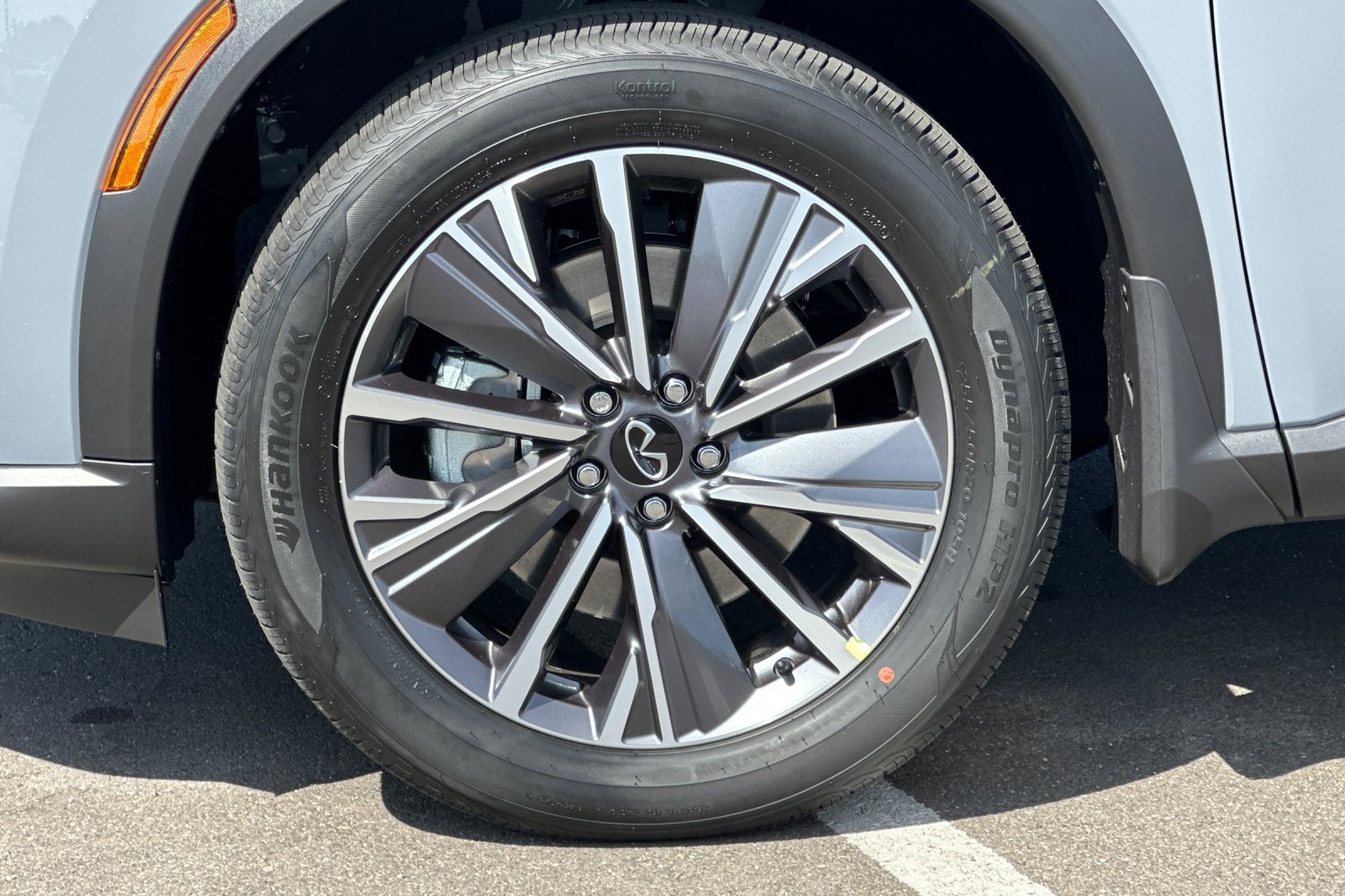 New 2027 INFINITI QX60 Luxe w/ Family Package AWD/4WD image 29