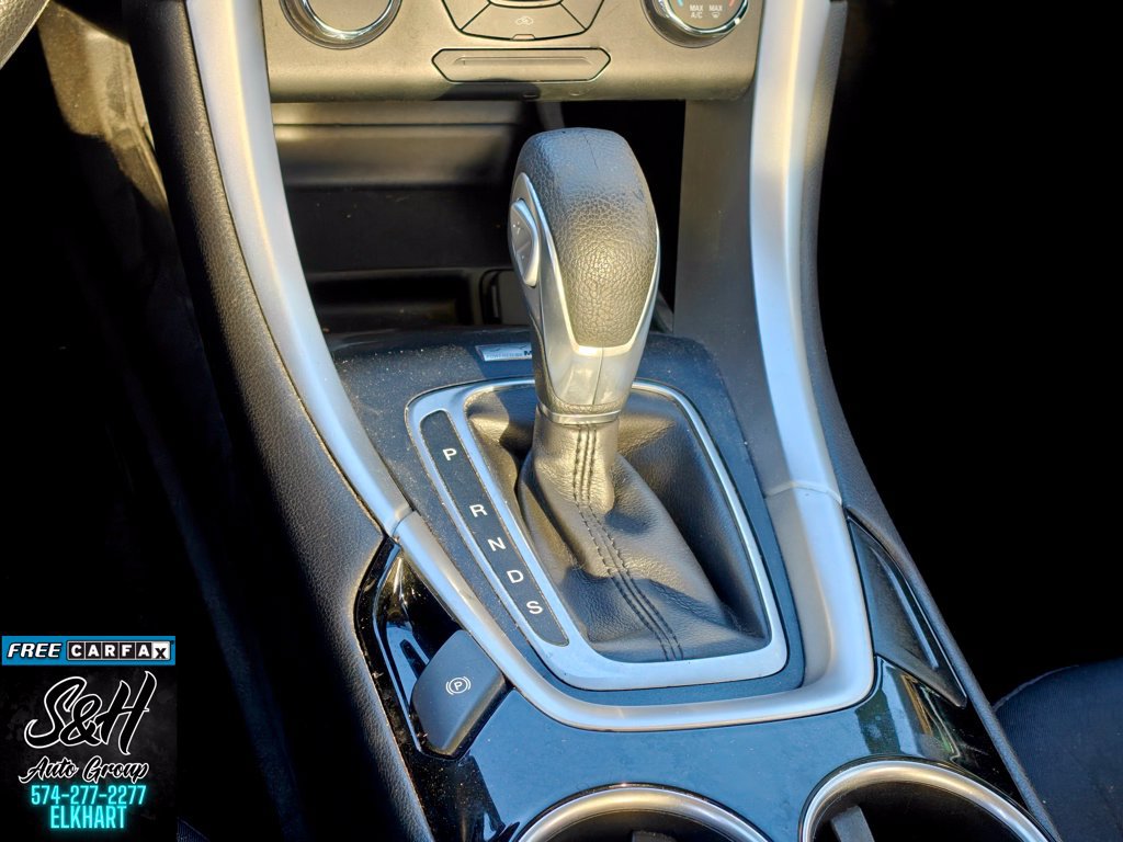 Used 2013 Ford Fusion SE FWD image 8