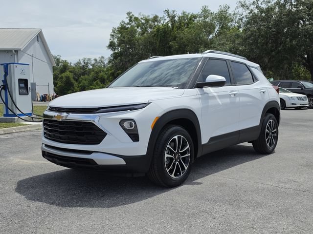 New 2026 Chevrolet TrailBlazer LT w/ LT Cold Weather Package FWD image 8